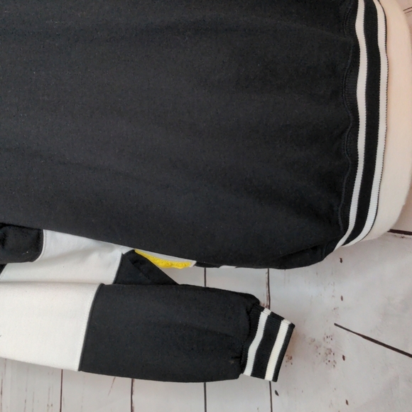 Women's C.A. Sport Totally 80's Colorblock and Shapes Cardigan Sweater M… - Picture 10 of 16